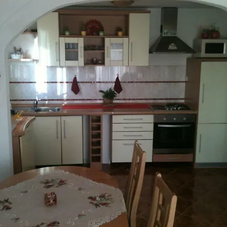 Apartment Bela - Sea View